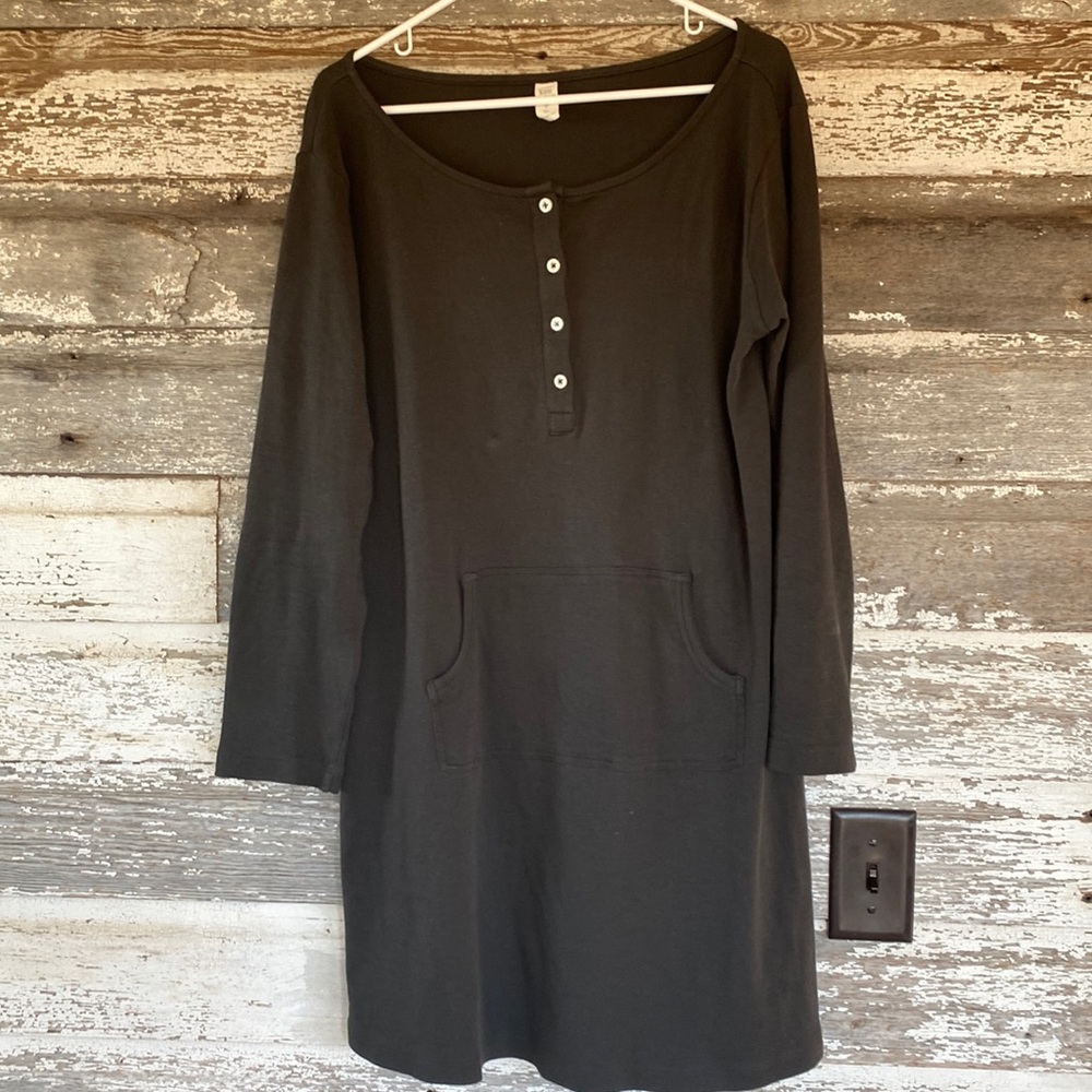 Excellent condition XL Kate Quinn women's henley dress